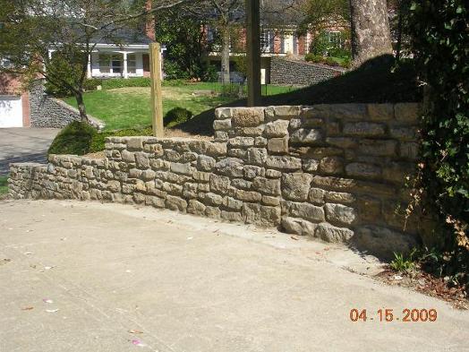 Ashlar pattern retaining wall